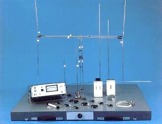 Equipo did�ctico para el estudio de sistemas de antenas